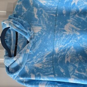 XERSION BRAND MEN'S BLUE & WHITE HOODED FLEECE SIZE LARGE